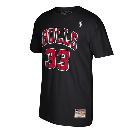 Chicago Bulls Scottie Pippen Hardwood Classics Name & Number T-Shirt